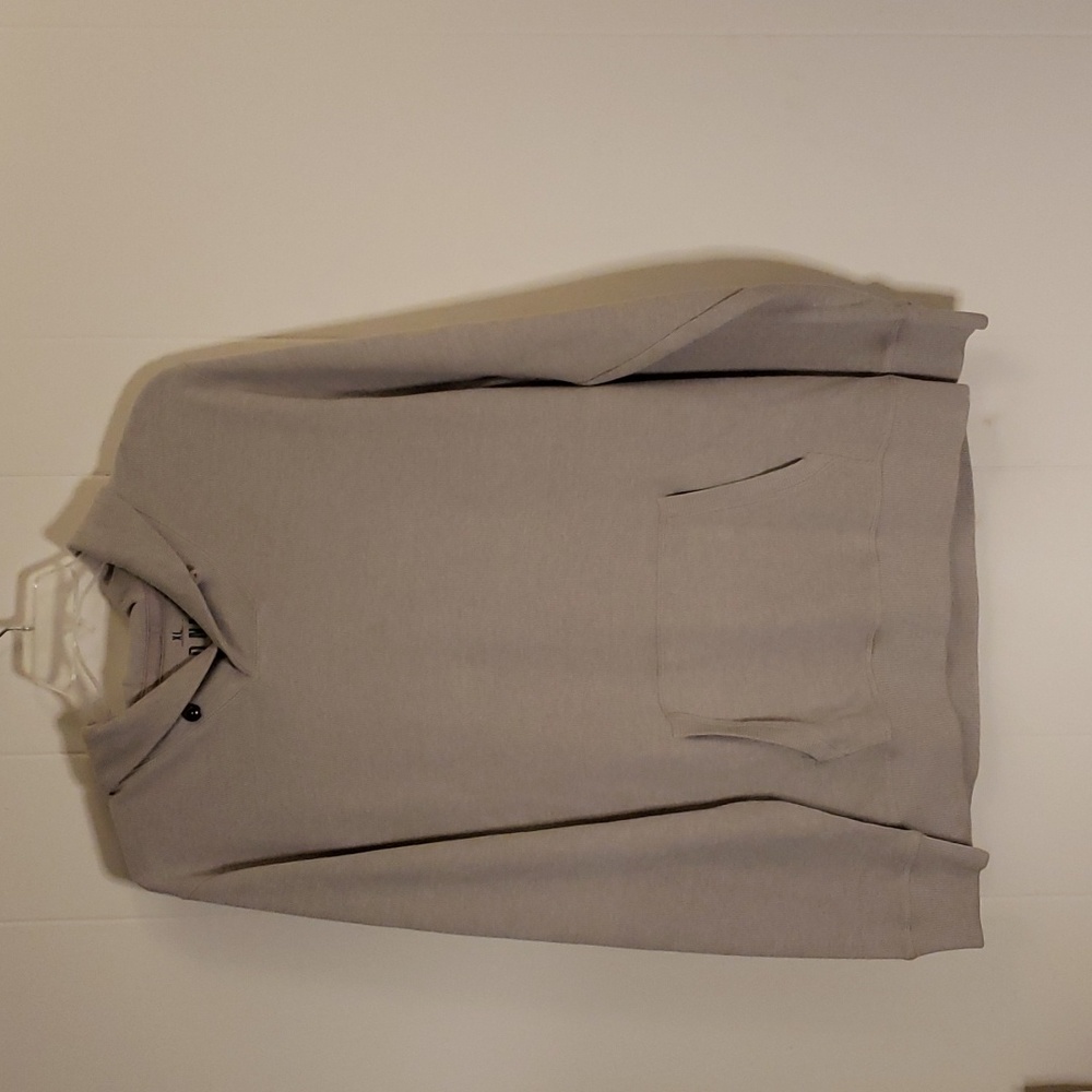 Men's Old Navy Sweater Long Sleeved